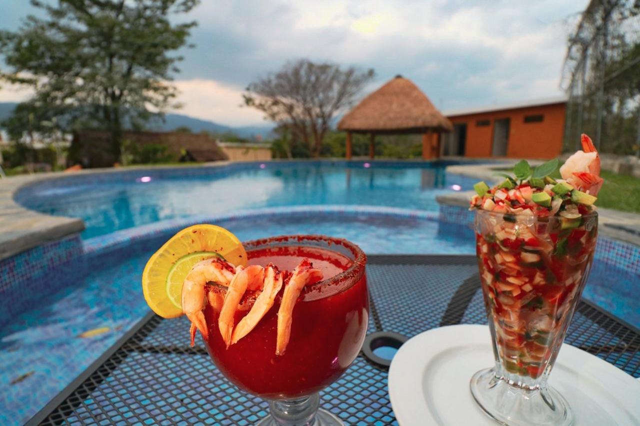 Hotel Vista Verde Huichihuayán Esterno foto