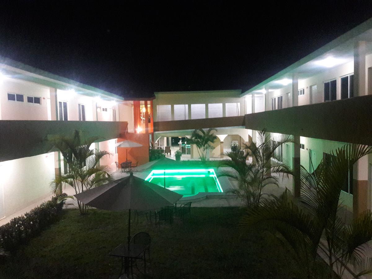 Hotel Vista Verde Huichihuayán Esterno foto